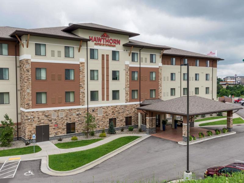 Hawthorn Suites By Wyndham Wheeling At The Highlands Triadelphia Exteriér fotografie