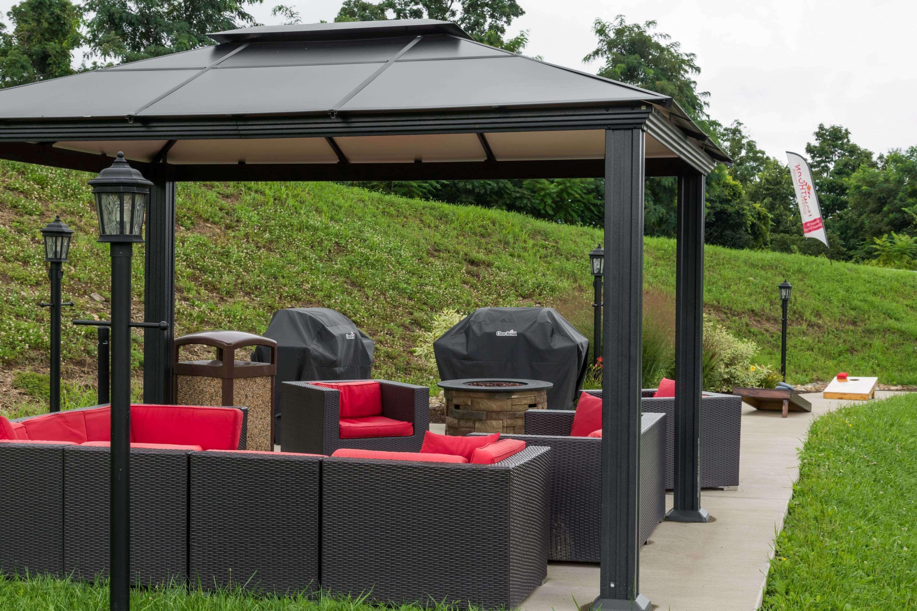 Hawthorn Suites By Wyndham Wheeling At The Highlands Triadelphia Exteriér fotografie