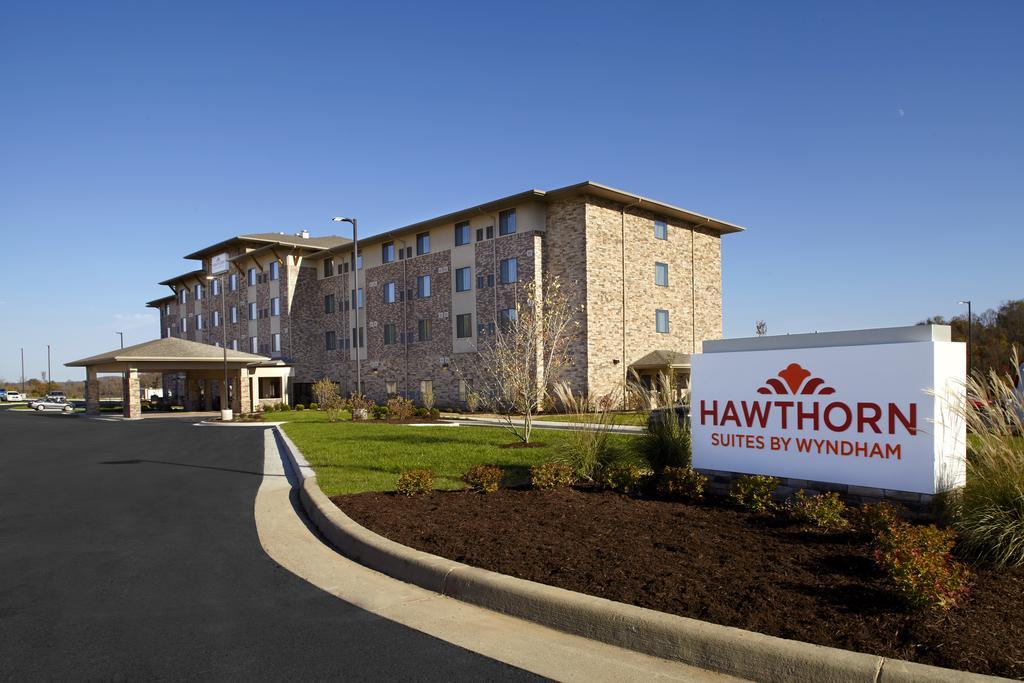 Hawthorn Suites By Wyndham Wheeling At The Highlands Triadelphia Exteriér fotografie